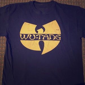 Worn once wu tan clan tshirt